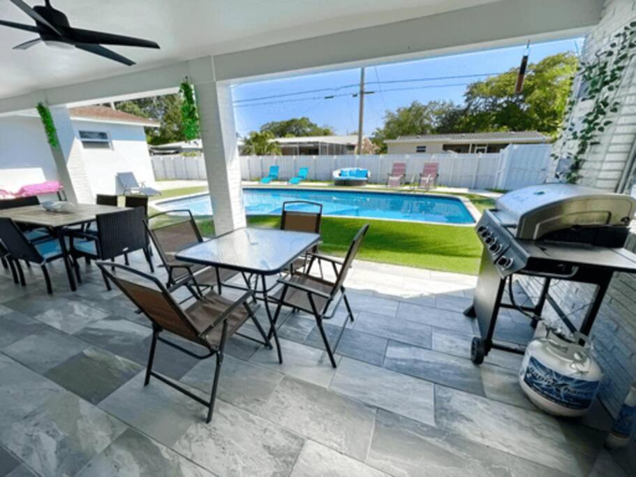 Luxurious & Modern Open Floor Plan Heated Pool Villa ฮอลลีวูด ภายนอก รูปภาพ